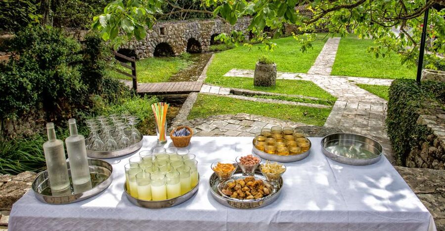 Taste & Tradition of Dubrovnik Countryside - Čilipi First Stop: Olive Oil, Prošek, and Family Hospitality