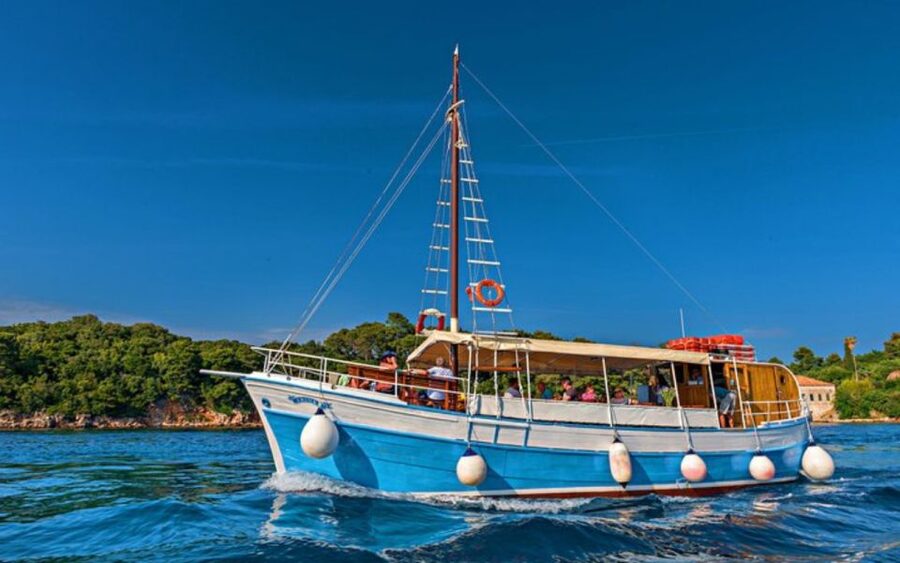 Three Island Boat Tour With Lunch - A full-day sea break from Dubrovnik’s streets