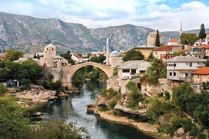 Traces of Orient in Mostar from Dubrovnik - Food time in Mostar, and how to not lose your day