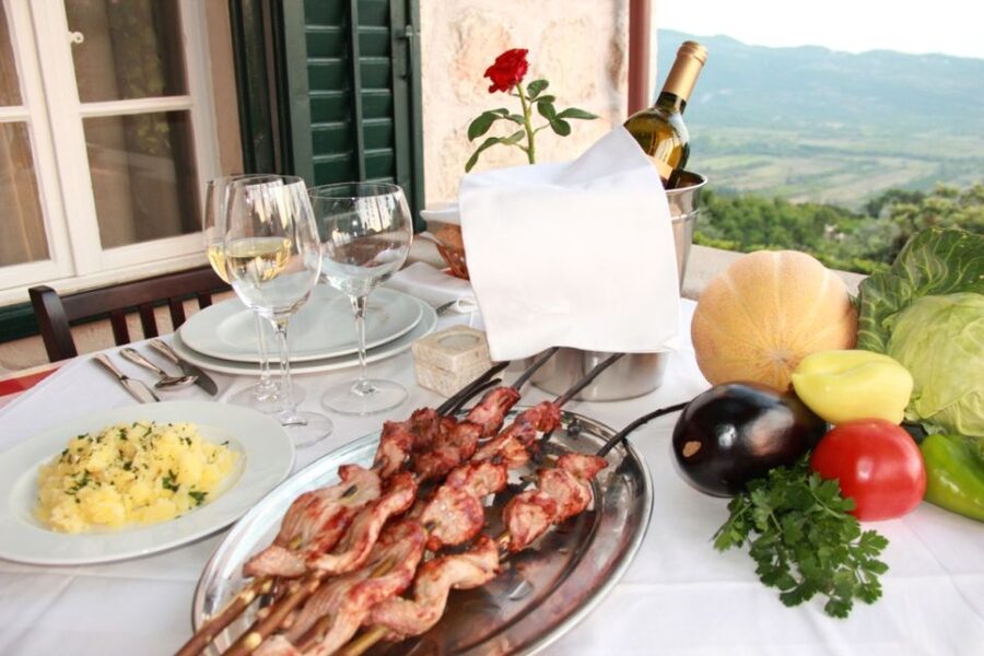 Traditional Dalmatian Cooking Class from Dubrovnik - Key Things That Make This Dalmatian Cooking Day Work