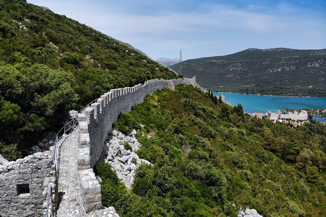 Transfer Dubrovnik to Split with Sightseeing in Ston Town - Ston City Walls in a half-hour: what you can realistically do