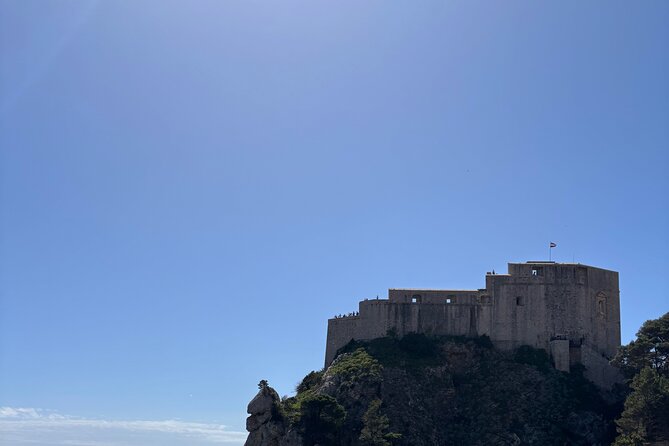 Walking Tour of Dubrovnik Old Town- Morning or Afternoon - Stop 4: Sponza Palace, Where Civic Life Fits Together