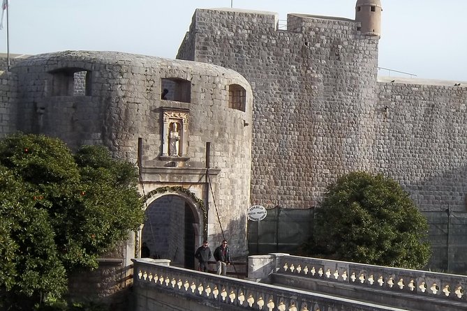 Welcome to Dubrovnik Walking Tour - Pile Gate to Brsalje: how this walking route actually feels