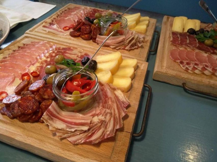 Wine Lover's Tour from Dubrovnik - Winery Tour Stop 1: Guided Tasting with Snacks